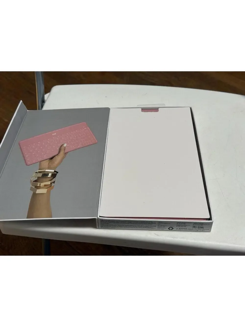 Logitech Keys-to-Go Super-Slim and Super-Light Bluetooth Keyboard Blush Pink.